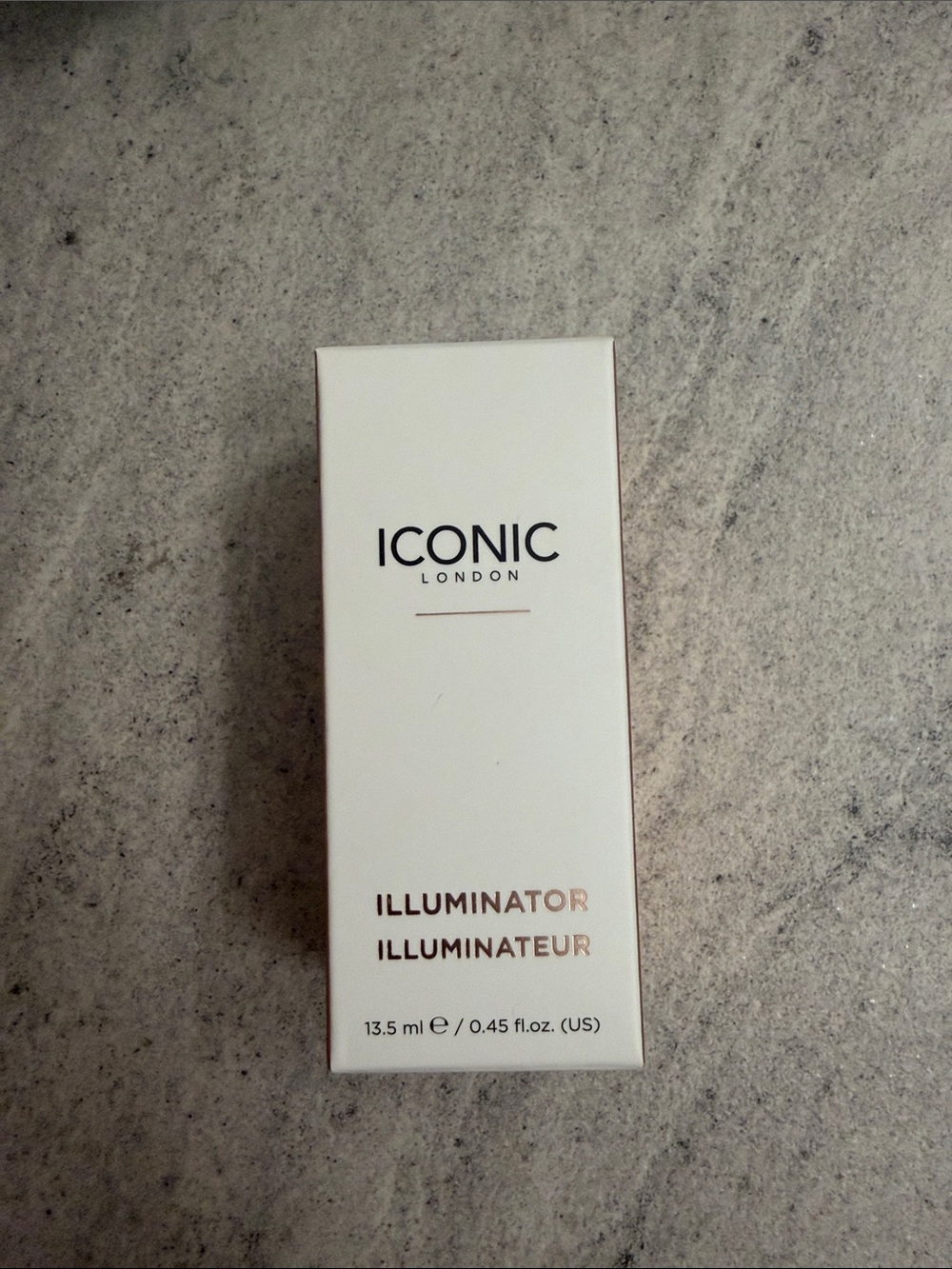 ICONIC London Illuminator - White & Rose Gold Accents